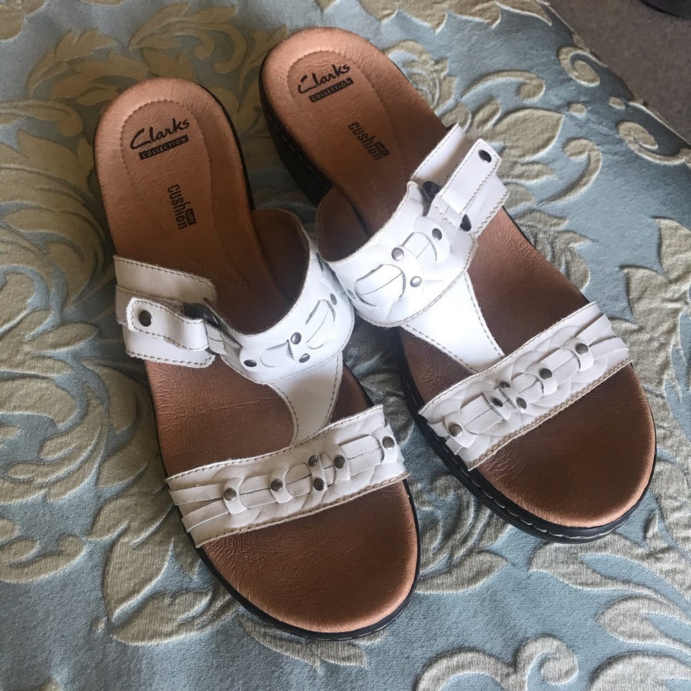 Clark’s sandals size 11 white